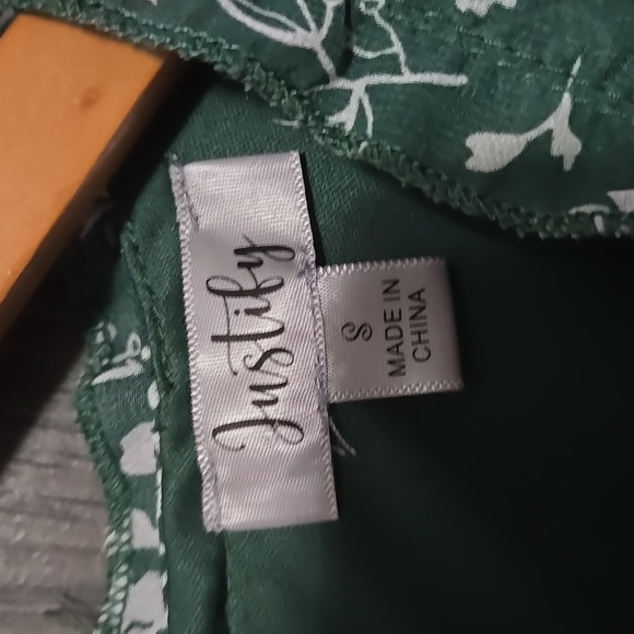 Justify Dress - Picture 3 of 5